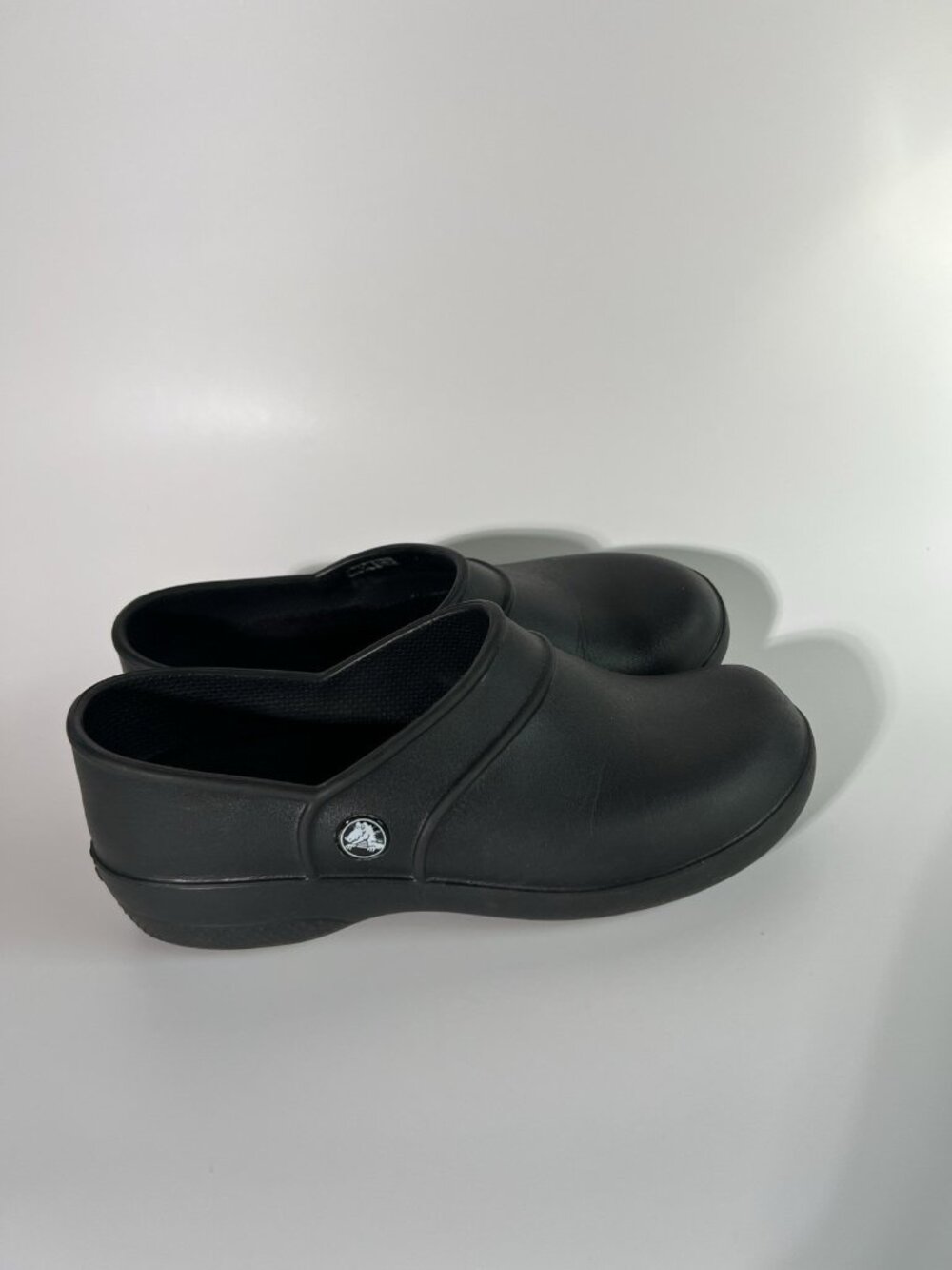 Crocs Neria Womens Size 8 Black Lightweight Comfort Work Clogs - Picture 7 of 9